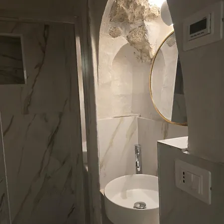 20marchi Guest house